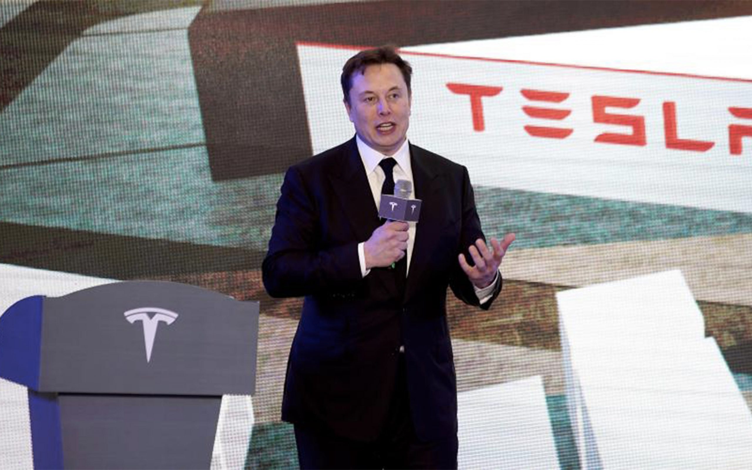 Tesla boss calls on employees to speed up production: he wants a vehicle record, Magnate Daily